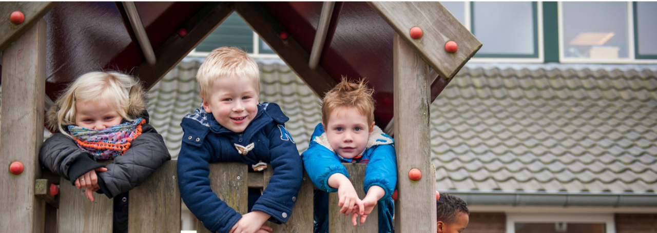 Header PS KDV BSO buitenspelen kleuter peuter speelhuisje